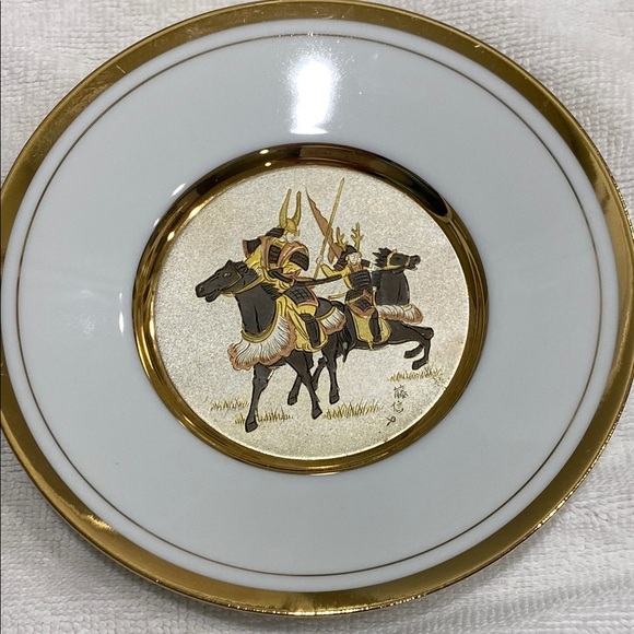 Japanese The Art Of Chokin . Decorative  Plate with Samurai Warriors - Picture 1 of 2